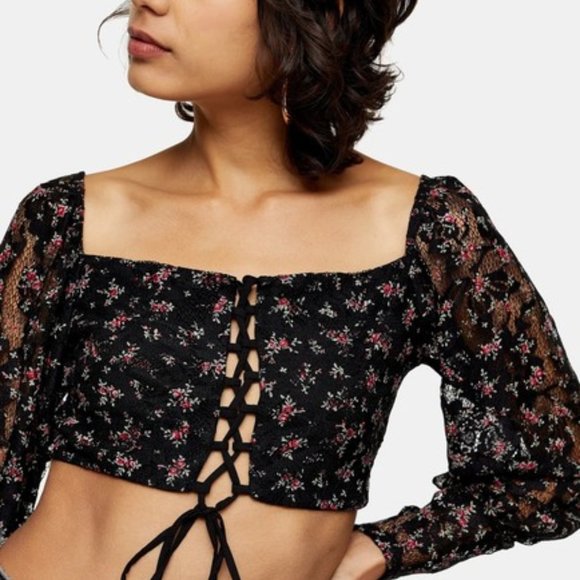 Topshop Ditsy Lace Up Crop Top Black Red Floral 10 - Picture 2 of 12